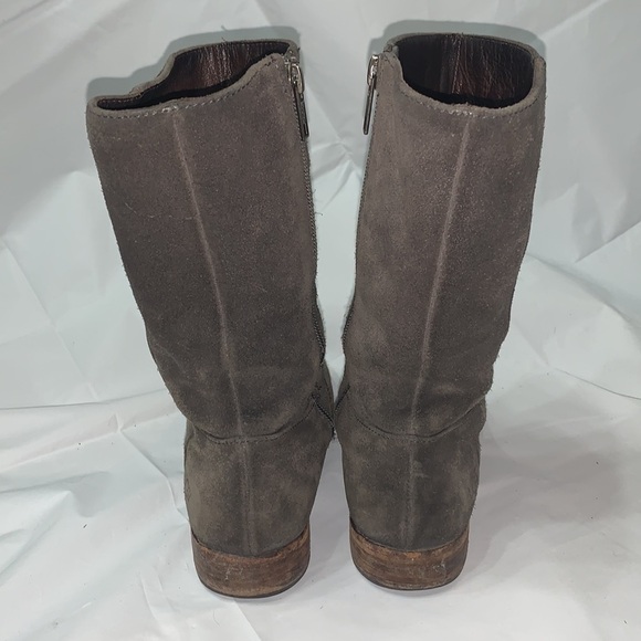 Ugg Gray Caitlin suede Boots With chevrons Size 5 - Picture 3 of 9